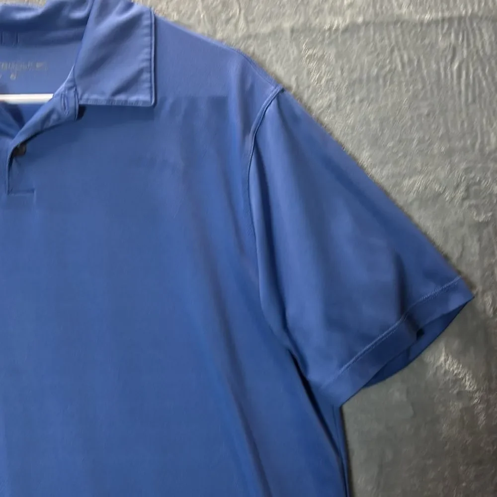 Nike Golf Blue Button Up Textured Print Detail Collared Polo Size Medium